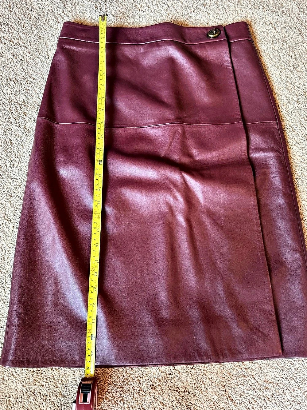 Coach Lamb Skin Leather Wrap Skirt in Burgundy Size 8 NWT - Picture 8 of 13